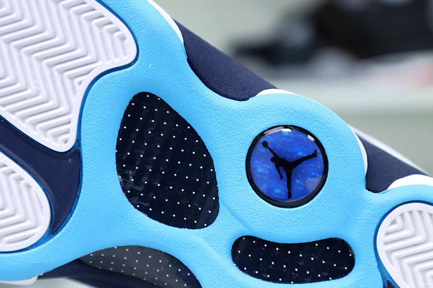 AIR POWDER 13 414571-144 WHITE JORDAN OBSIDIAN RETRO BLUE 0731